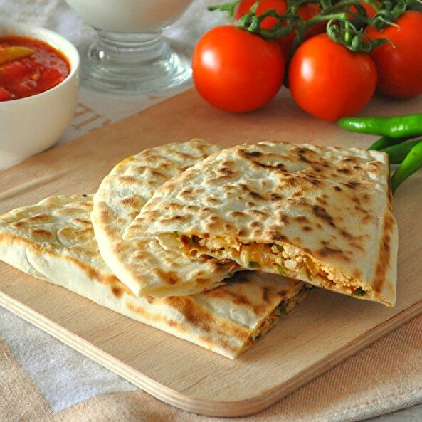 Talebe Mutfağı:  Devrimci Gözleme