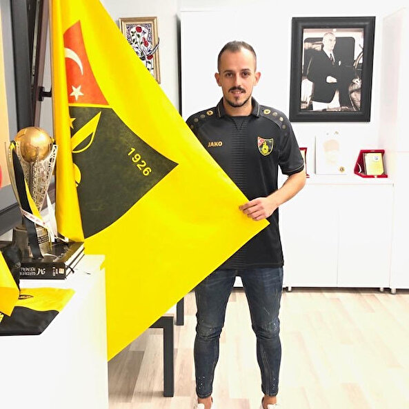 Zafer Şensoy yuvaya döndü