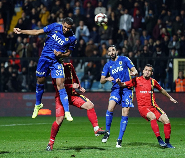 Fenerbahçe İstanbulspor’u kupadan eledi, son 16’ya yükseldi.