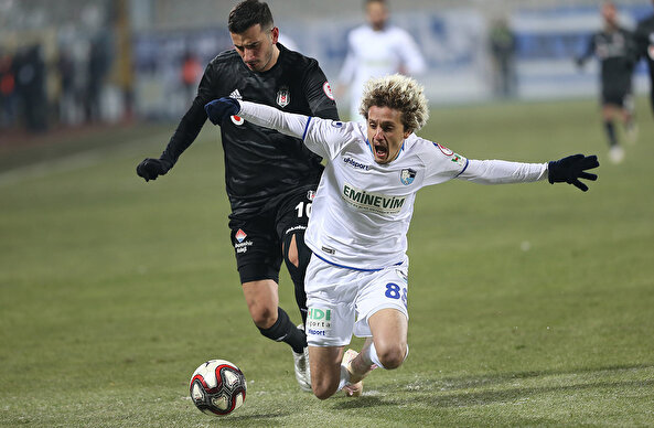 Beşiktaş Erzurum’da dondu