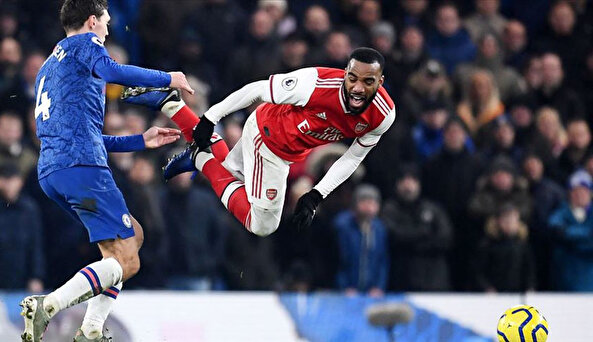 Chelsea ile Arsenal 2-2 berabere kaldı