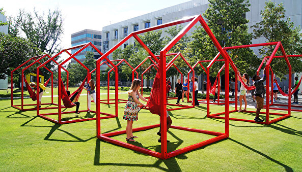 Her yaşa hitap eden renkli bir proje: ''Mi Casa, Your Casa''