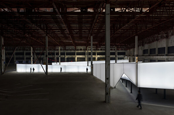 Tarihin izlerini canlandıran ‘Işık Çizgisi’: UABB 2019 Longgang Sergi Alanı