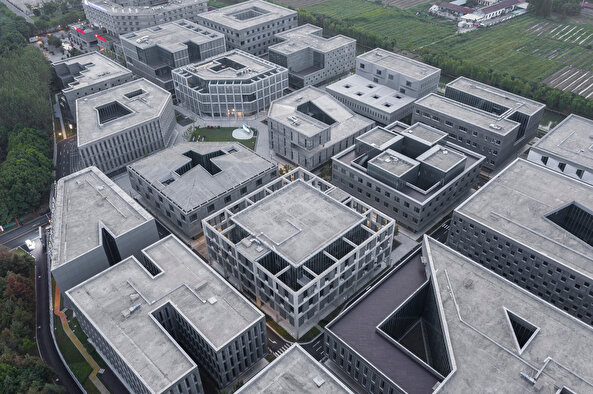 Mini bloklardan bir ofis merkezi: Jiading