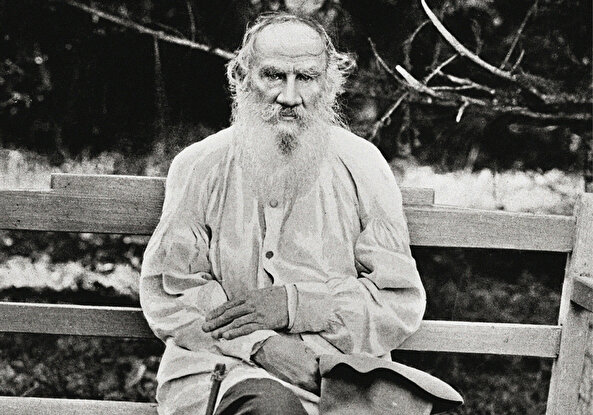 Tolstoy kimdir?