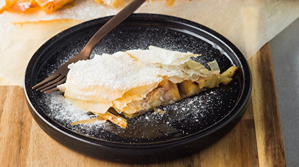 Elmalı Strudel