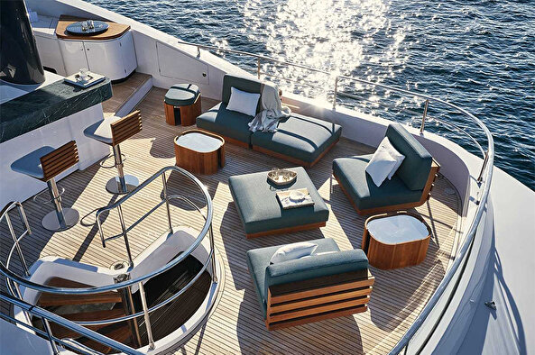 Maviliklere açılan tasarım: Magellano 25 Metri