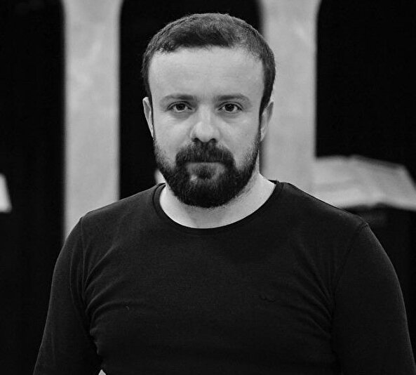 Bakmamayı bir erdem addediyorum