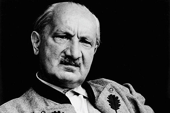 Heidegger’e göre otantik varoluşun yolu turizmden değil köy yaşamından geçer