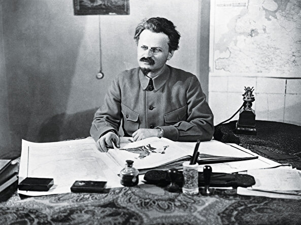 Troçki'nin Türkiye'de ne işi vardı?