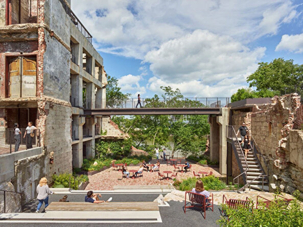 Neuhoff District: Endüstriyel mirasın adaptif yeniden kullanımı ile modern kente entegrasyonu