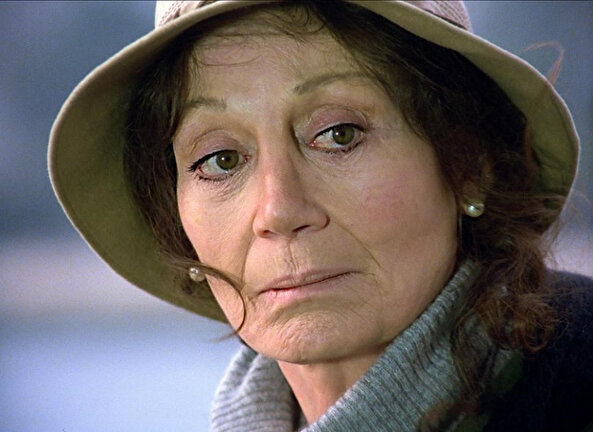 Antalya’dan ödülle dönen Hanım filmi, bugün de yalnızlık temasını Boğaz’a taşıyor