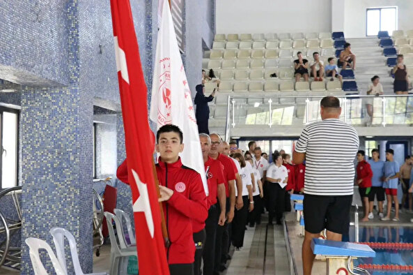 ANALİG Yüzme müsabakalarında Eskişehirli sporculardan büyük başarı