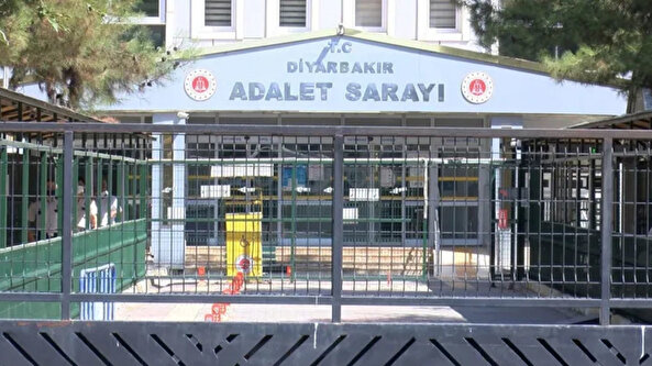 Adliye soygunlarının ardı arkası kesilmiyor: Şimdi de Diyarbakır! Yüzlerce kalaşnikof mermisi çalındı