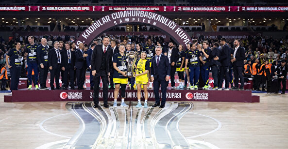 Şampiyon Fenerbahçe! Fenerbahçe Opet 104 - 77 Çimsa ÇBK Mersin (ÖZET)