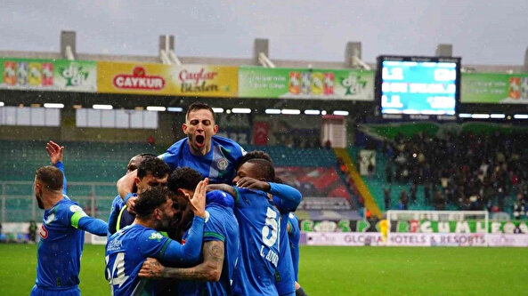 Rizespor 3 puanı 3 golle aldı