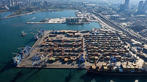 Turkey’s exports soar by 33.7% to .5B in November