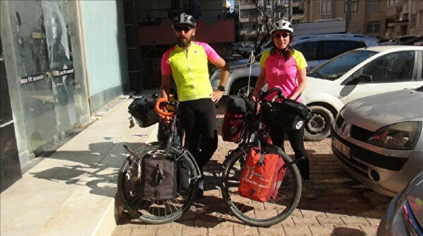 French couple cycling around the world reaches southern Turkey