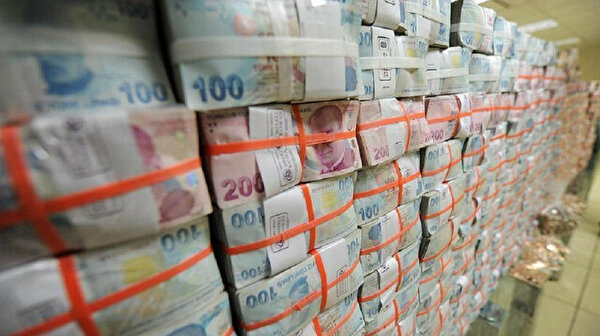 Türkiye ilk çeyrekte 2,2 milyar dolar bütçe fazlası verdi