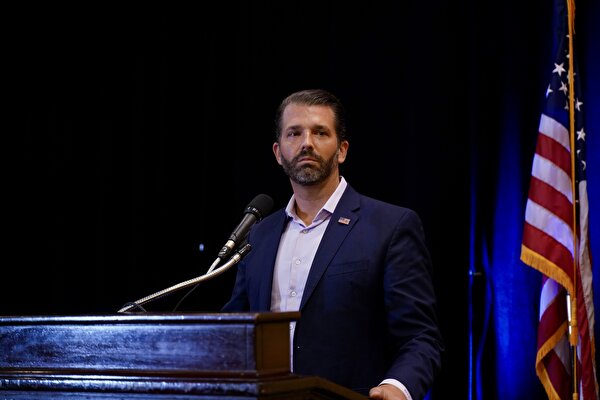 ABD Başkanı Trump'ın oğlu Donald Trump Jr. Kovid-19'a yakalandı