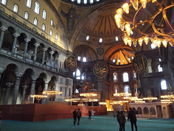 Ayasofya Camii'de dev iskele 7 yıl sonra kaldırıldı