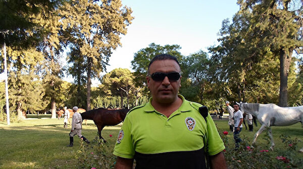 Plumber oz bekasi sikishi haqida porno film.