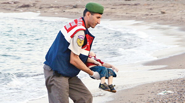 Ο δυτικός κόσμος δεν έμαθε από τον Aylan μωρό μου