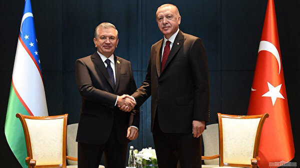 Cumhurbaşkanı Erdoğan'dan yeniden seçilen Özbek mevkidaşına tebrik