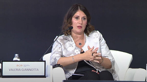 La Dott.ssa Valeria Giannotta ha affermato che la Turchia è un hub energetico: una posizione gradita
