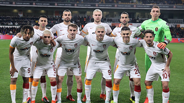 Galatasaray gençleşecek