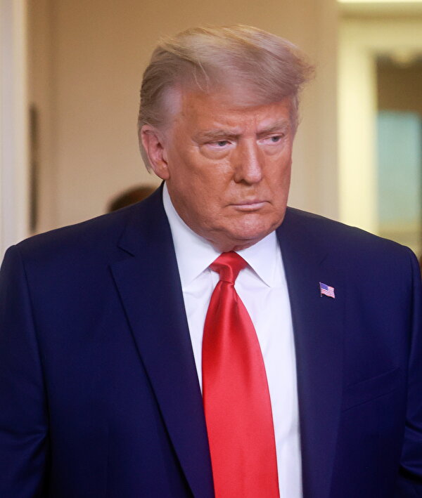 Trump'tan avukat ekibine: Beni rezil ettiniz aptallar