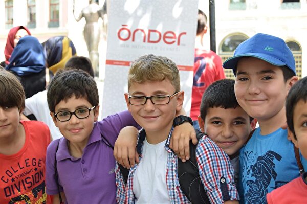 Devlet Okullarinin En Basarilisi Imam Hatip