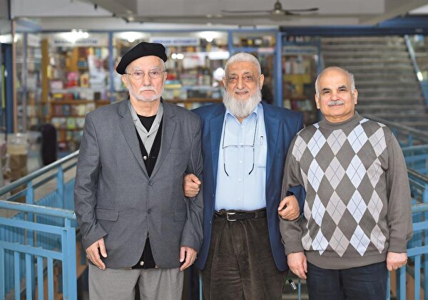 Beyaz Saray Okul Gibiydi