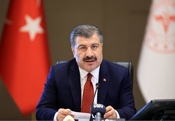 Bakan Koca'dan endişelendiren açıklama: 4 ayda 8 kat arttı