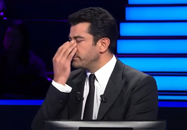 Kenan İmirzalıoğlu gözyaşlarına boğuldu: Yarışmacının duygusal hikayesi herkesi ağlattı