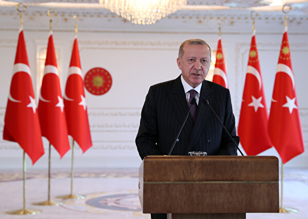 Cumhurbaşkanı Erdoğan: İslam düşmanlığıyla mücadele etmek o topraklarda yaşayan kardeşlerimize karşı sorumluluğumuzdur