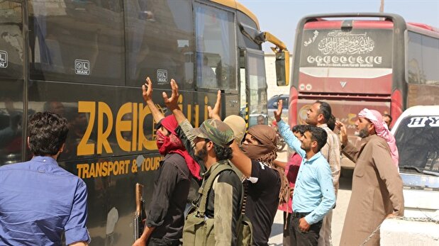 Civilians evacuated from Shia villages in Syria’s Idlib