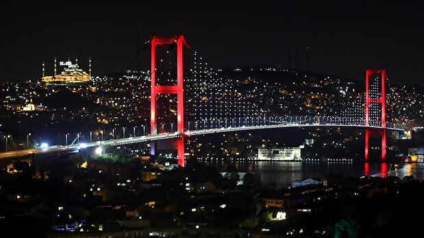 Cities deserted as Turkey launches curfew to stem coronavirus