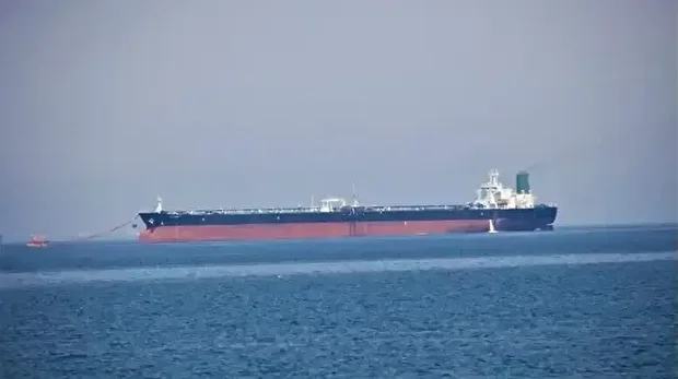 إيران تؤكد احتجازها ناقلة نفط في خليج عمان