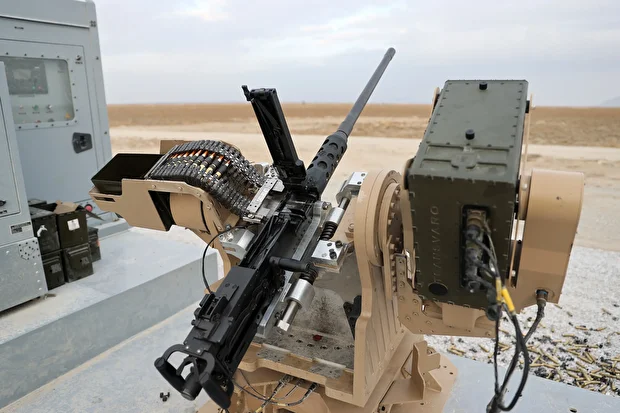 11. فوتوغراف