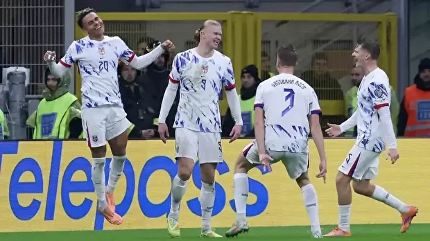 Erling Haaland, Dünya Kupası Elemeleri boyunca sahada yer aldığı 8 karşılaşmanın tamamında gol sevinci yaşadı.