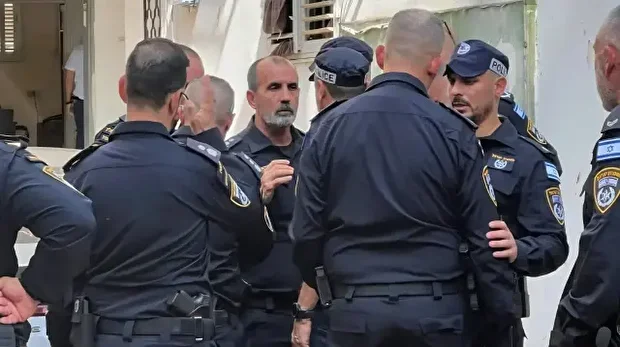 تل أبيب.. اعتقال إسرائيليين بتهمة تهريب أسلحة من سوريا
 