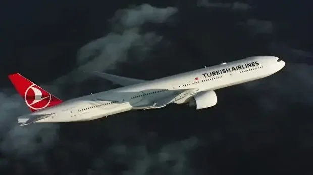 الخطوط التركية تبيع حصتها البالغة 49 بالمئة في "الألبانية"