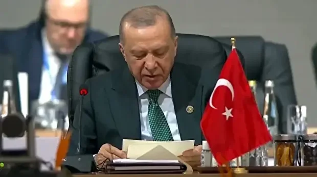 Le président Recep Tayyip Erdoğan a déclaré : "Nous prévoyons d'organiser la 31e Conférence des Parties (COP31) à la Convention-cadre des Nations unies sur les changements climatiques en novembre prochain en Türkiye."