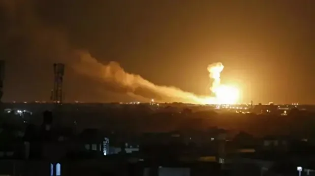 انتهاك جديد لسيادة سوريا.. الاحتلال الإسرائيلي يقصف القنيطرة بالمدفعية 