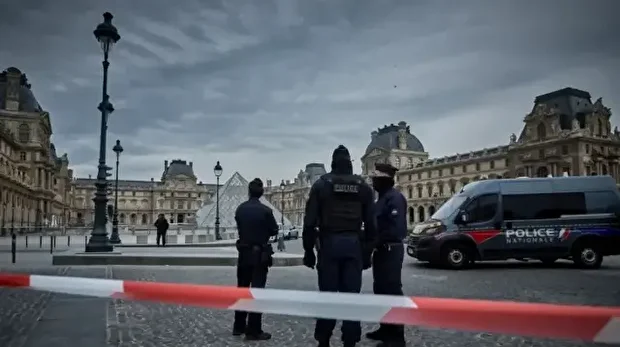 Великобритания побила рекорд по числу запросов на убежище за всю историю.