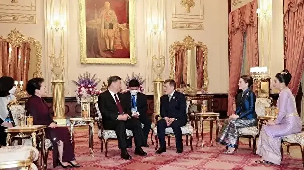 Le roi Maha Vajiralongkorn effectuera la semaine prochaine une visite historique en Chine, la première d’un monarque thaïlandais depuis l’établissement des relations diplomatiques en 1975.