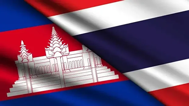 Les violents affrontements frontaliers entre la Thaïlande et le Cambodge ont forcé plus d’un demi-million de civils à fuir, tandis que les deux pays s’accusent mutuellement.