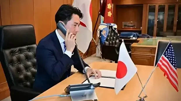 Le secrétaire américain à la Défense, Pete Hegseth, s’est entretenu jeudi par téléphone avec son homologue japonais, Shinjiro Koizumi.