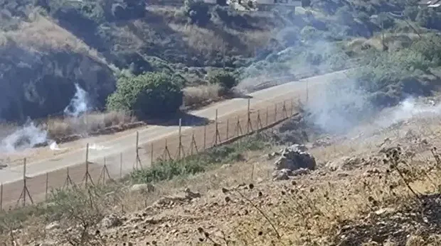 قبل مهاجمتها.. جيش الاحتلال ينذر بإخلاء قرية جنوبي لبنان